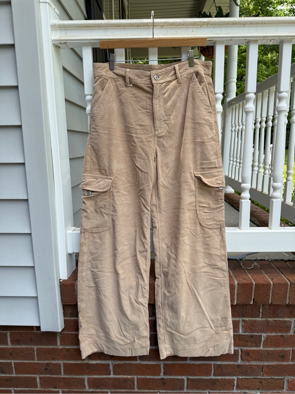 American Eagle Super High Rise Baggy Wide Leg Tan Corduroy Pants Size 12 Women - Picture 3 of 9